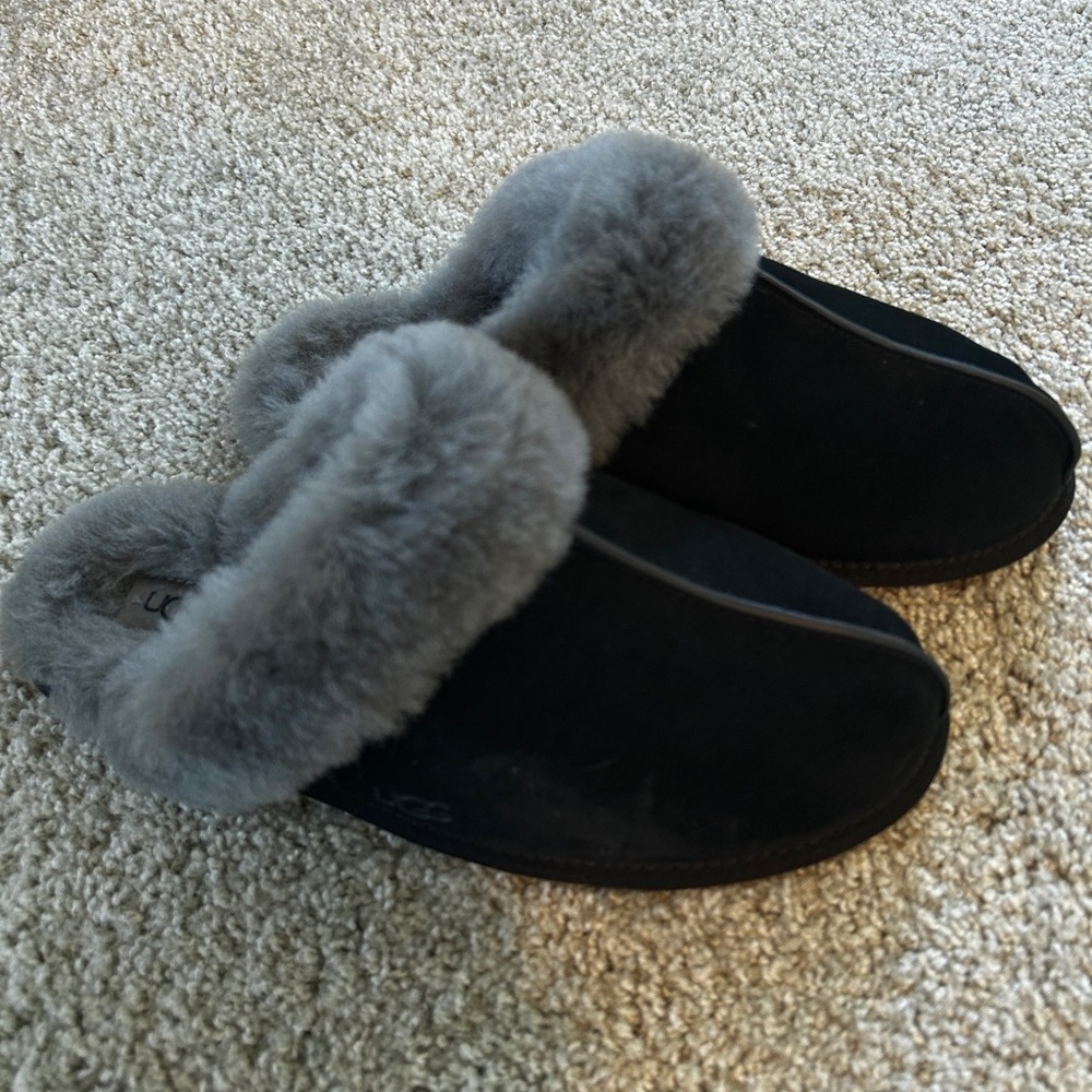Uggs Slippers, women’s size 11